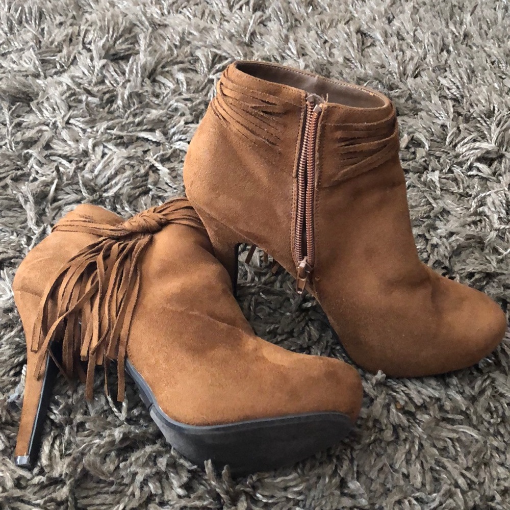 Booty platform heels - Picture 2 of 4